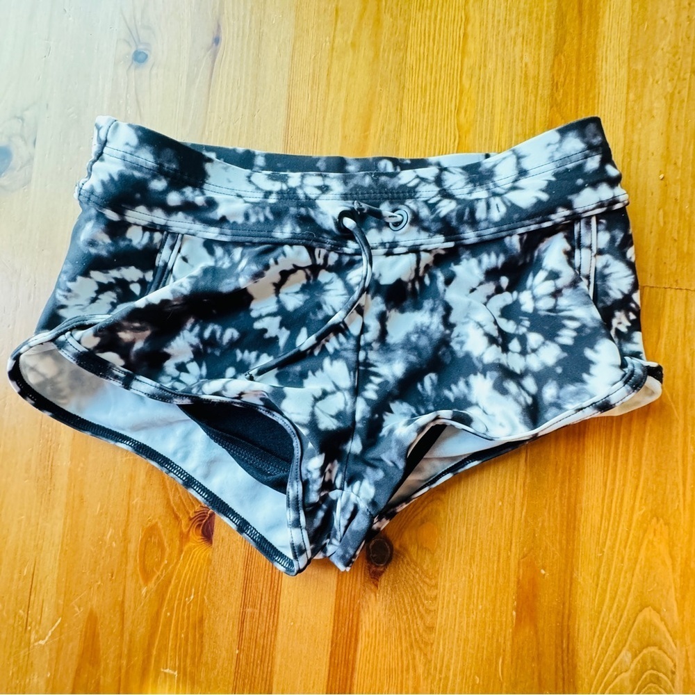 Athleta girl cannonball 2.0 shorts